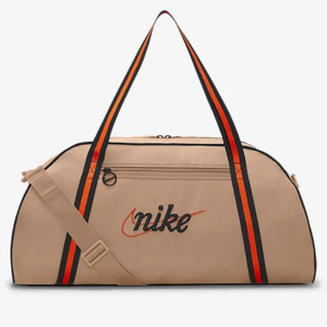 Sac Nike Gym Club - Style et fonctionnalité pour transporter votre équipement de sport avec élégance.