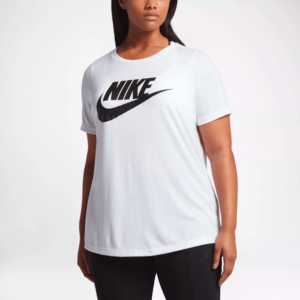 Nike Sportswear Essential. Fusion parfaite de style et de confort. Des designs emblématiques pour toutes les occasions.